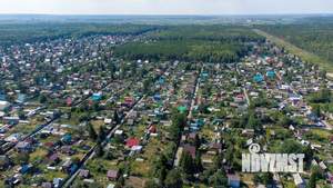 Дом 40м&sup2;, 2-этажный, участок 6 сот.  