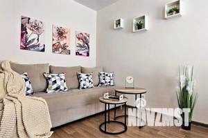 1-к квартира, посуточно, 42м2, 1/10 этаж