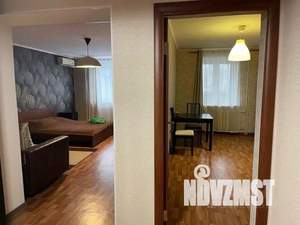 1-к квартира, посуточно, 50м2, 1/1 этаж