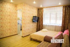 1-к квартира, посуточно, 40м2, 1/1 этаж