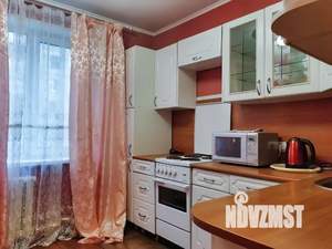 2-к квартира, посуточно, 51м2, 1/9 этаж