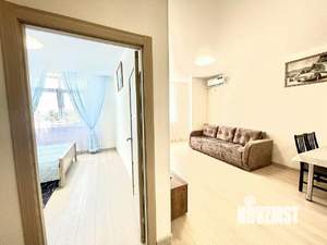 1-к квартира, посуточно, 50м2, 1/1 этаж