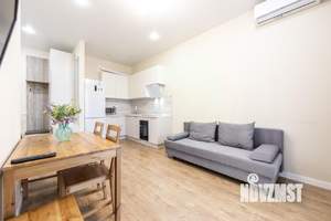 1-к квартира, посуточно, 42м2, 1/1 этаж