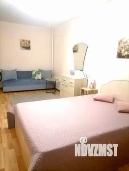 1-к квартира, посуточно, 37м2, 1/10 этаж