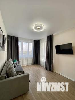 1-к квартира, посуточно, 42м2, 11/15 этаж