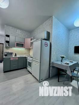 1-к квартира, посуточно, 38м2, 4/4 этаж