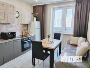 1-к квартира, посуточно, 40м2, 5/19 этаж