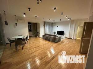 6-к квартира, на длительный срок, 150м2, 2/4 этаж