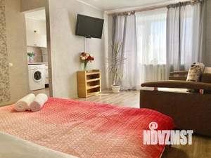 1-к квартира, посуточно, 36м2, 3/5 этаж