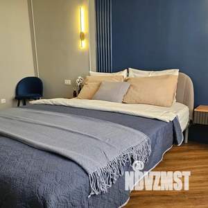 1-к квартира, посуточно, 40м2, 1/18 этаж