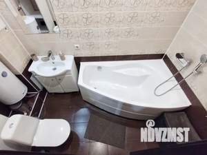 1-к квартира, посуточно, 46м2, 6/15 этаж