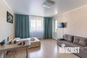 1-к квартира, посуточно, 35м2, 1/1 этаж