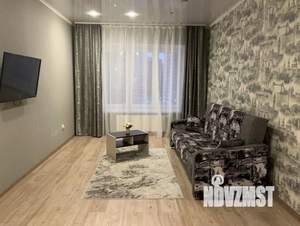 1-к квартира, посуточно, 60м2, 1/1 этаж
