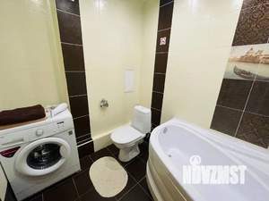 1-к квартира, посуточно, 40м2, 4/10 этаж