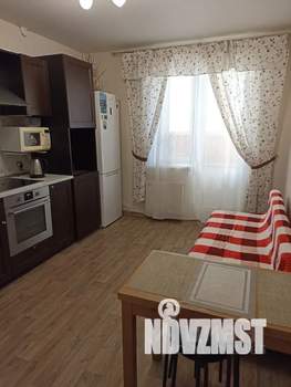 1-к квартира, посуточно, 42м2, 3/17 этаж