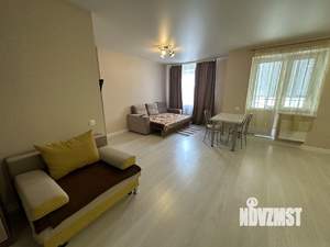 Студия квартира, посуточно, 42м2, 7/17 этаж