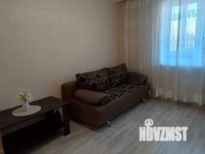 1-к квартира, посуточно, 35м2, 4/19 этаж