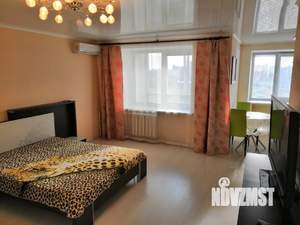 Студия квартира, посуточно, 47м2, 10/10 этаж