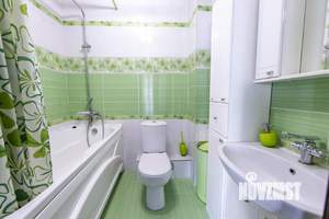 1-к квартира, посуточно, 42м2, 1/1 этаж