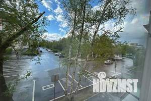 1-к квартира, посуточно, 50м2, 2/4 этаж