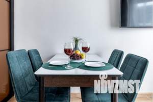 1-к квартира, посуточно, 35м2, 9/17 этаж