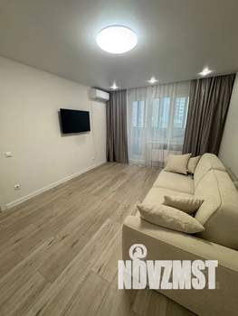 1-к квартира, посуточно, 40м2, 6/12 этаж