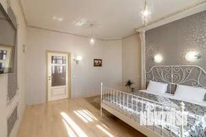 3-к квартира, посуточно, 135м2, 21/25 этаж