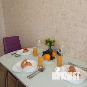 1-к квартира, посуточно, 42м2, 6/12 этаж