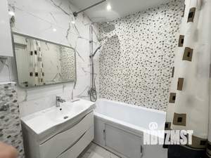 1-к квартира, посуточно, 42м2, 13/17 этаж