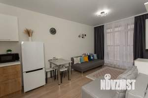 1-к квартира, посуточно, 39м2, 16/22 этаж