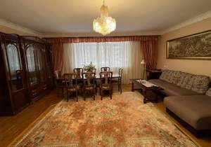 3-к квартира, на длительный срок, 124м2, 1/9 этаж