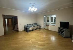 4-к квартира, на длительный срок, 159м2, 3/7 этаж