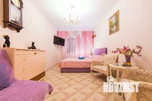1-к квартира, посуточно, 40м2, 1/1 этаж
