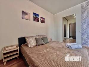 Студия квартира, посуточно, 35м2, 6/20 этаж