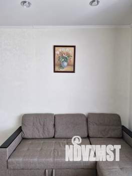 Студия квартира, посуточно, 28м2, 17/19 этаж