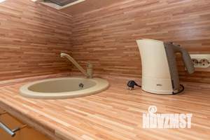 Студия квартира, посуточно, 35м2, 13/16 этаж