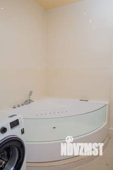 1-к квартира, посуточно, 67м2, 16/25 этаж