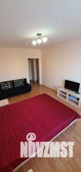 1-к квартира, посуточно, 44м2, 1/1 этаж