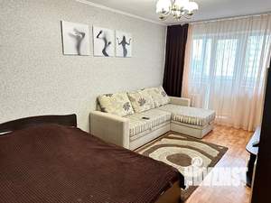 Студия квартира, посуточно, 40м2, 3/5 этаж