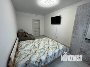 1-к квартира, посуточно, 38м2, 7/17 этаж
