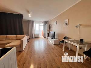 Студия квартира, посуточно, 43м2, 8/13 этаж