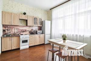 1-к квартира, посуточно, 58м2, 10/25 этаж