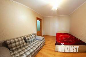 1-к квартира, посуточно, 53м2, 1/1 этаж