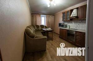 1-к квартира, посуточно, 50м2, 1/1 этаж