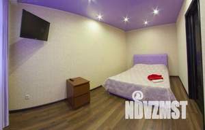 2-к квартира, посуточно, 60м2, 1/1 этаж