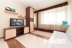 1-к квартира, посуточно, 40м2, 9/9 этаж