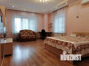 1-к квартира, посуточно, 59м2, 1/1 этаж