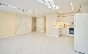 2-к квартира, на длительный срок, 90м2, 7/25 этаж