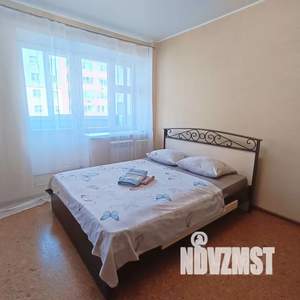 1-к квартира, посуточно, 35м2, 7/12 этаж