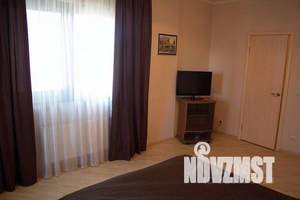 2-к квартира, посуточно, 60м2, 1/1 этаж